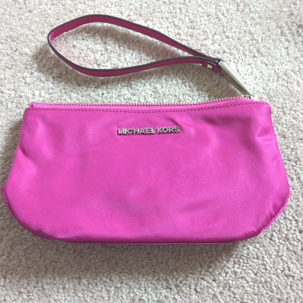 Michael Kors Wristlet